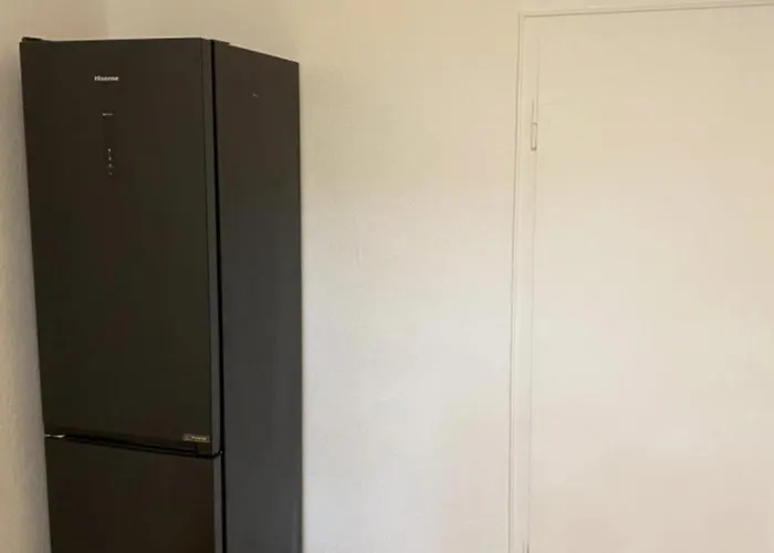 Work And Sleep 6 Pers Bahnhofsnah Monteure Und Gruppen D6 * Düsseldorf