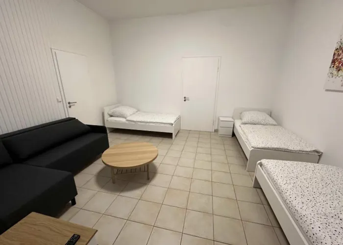 Work And Sleep 6 Pers Bahnhofsnah Monteure Und Gruppen D6